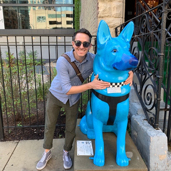 Meet your Posher, Cesar - Picture 1 of 1